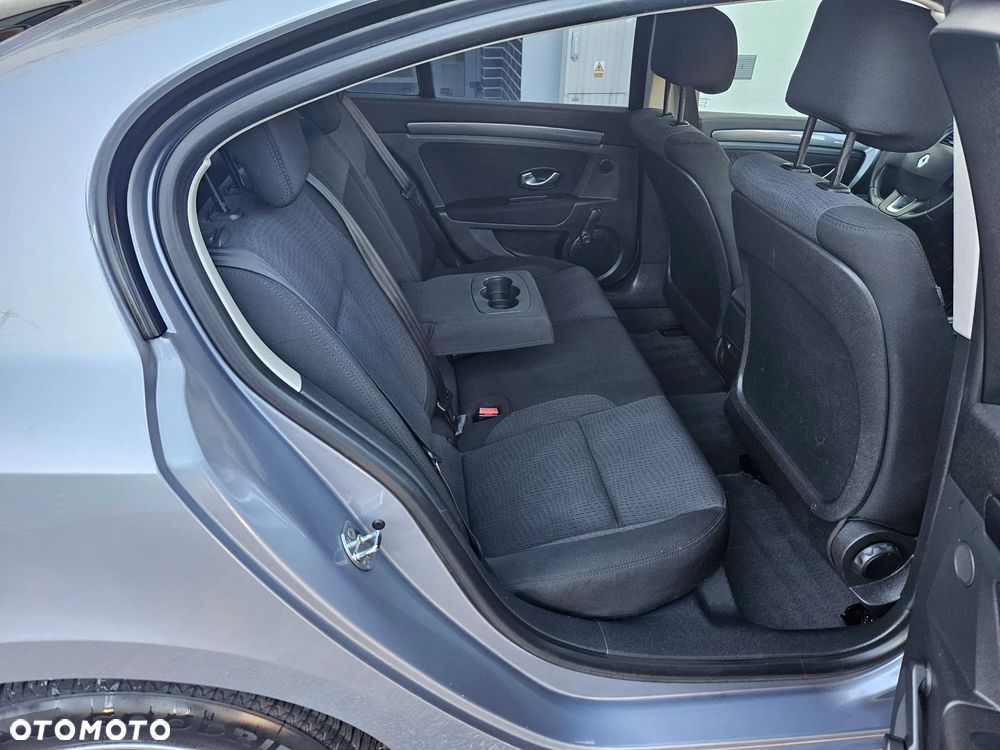 Renault Laguna 1.6 16V 110 Expression - 13