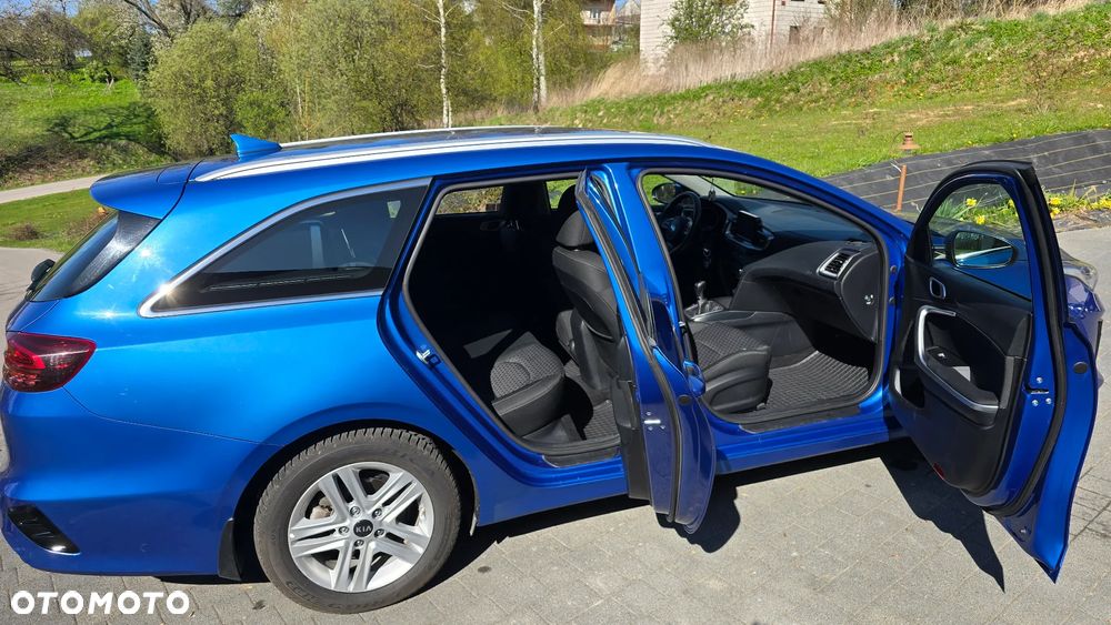 Kia Ceed 1.6 CRDi SCR L - 7