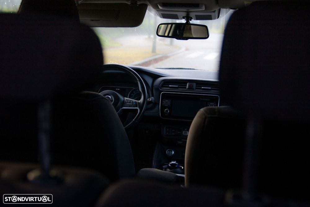 Nissan Leaf N-Connecta - 34