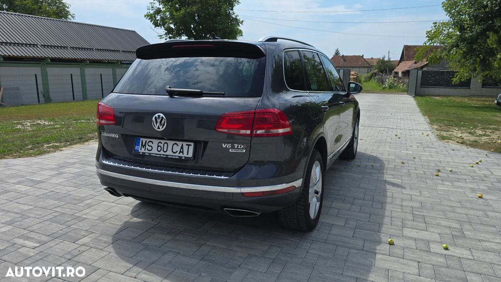 Volkswagen Touareg 3.0 V6 TDI BMT - 5