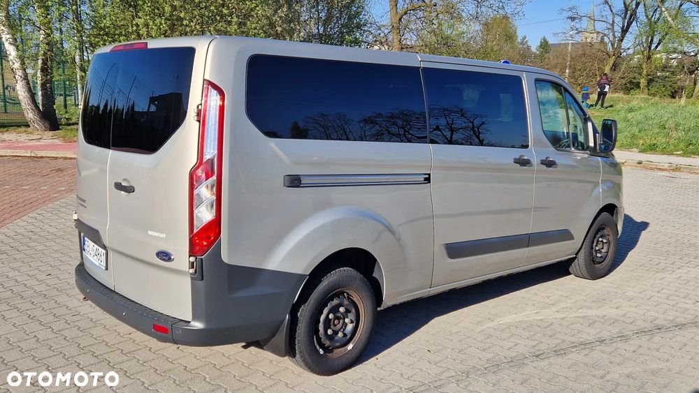 Ford Transit Custom 310 L2H1 Limited - 9