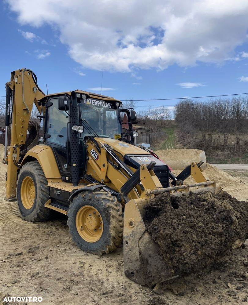 Caterpillar 428 F2 - 4