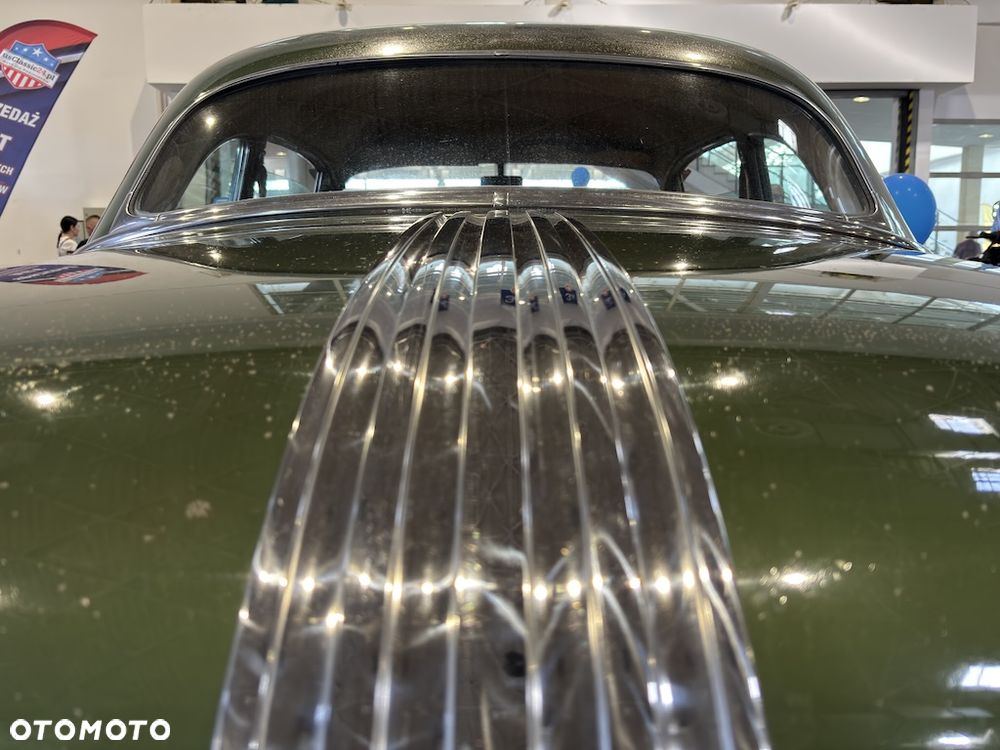 Pontiac Chieftain - 23