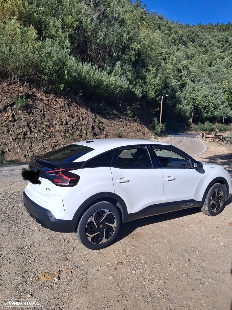 Citroën C4 X - 4