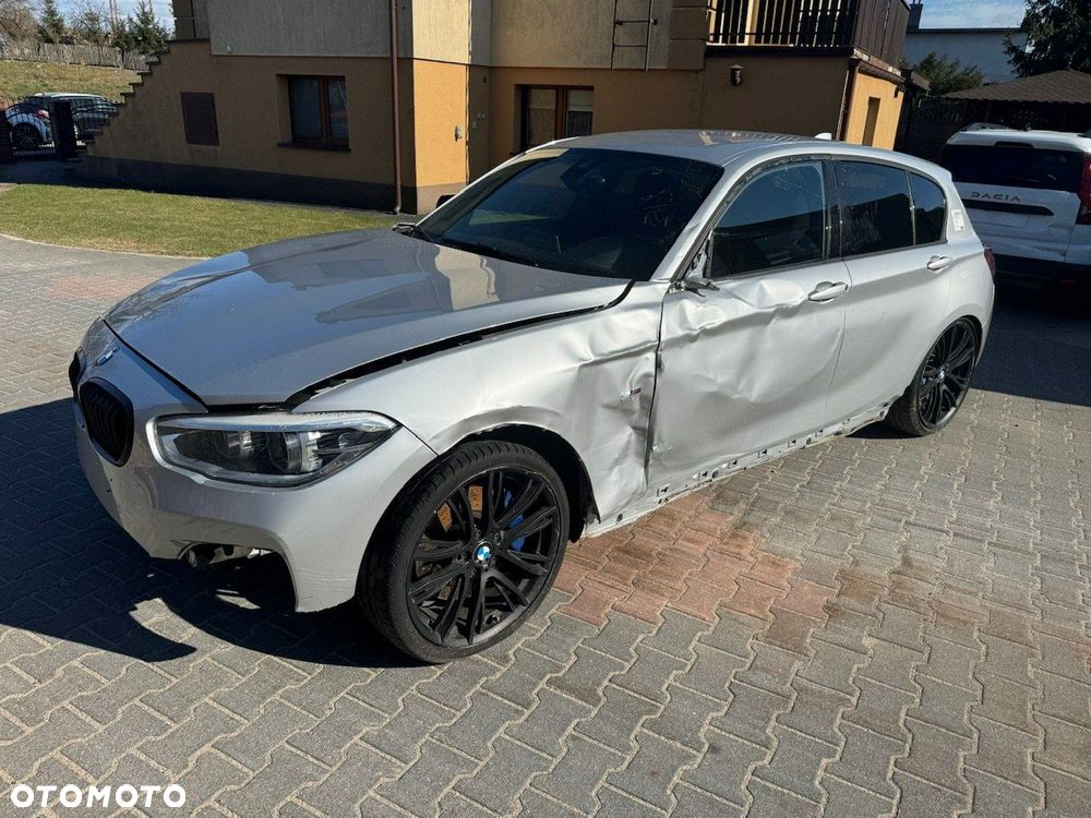 BMW Seria 1 M135i xDrive Sport-Aut - 2