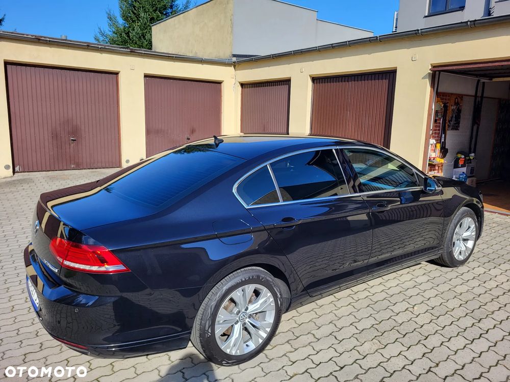 Volkswagen Passat 2.0 TDI BMT Comfortline - 10