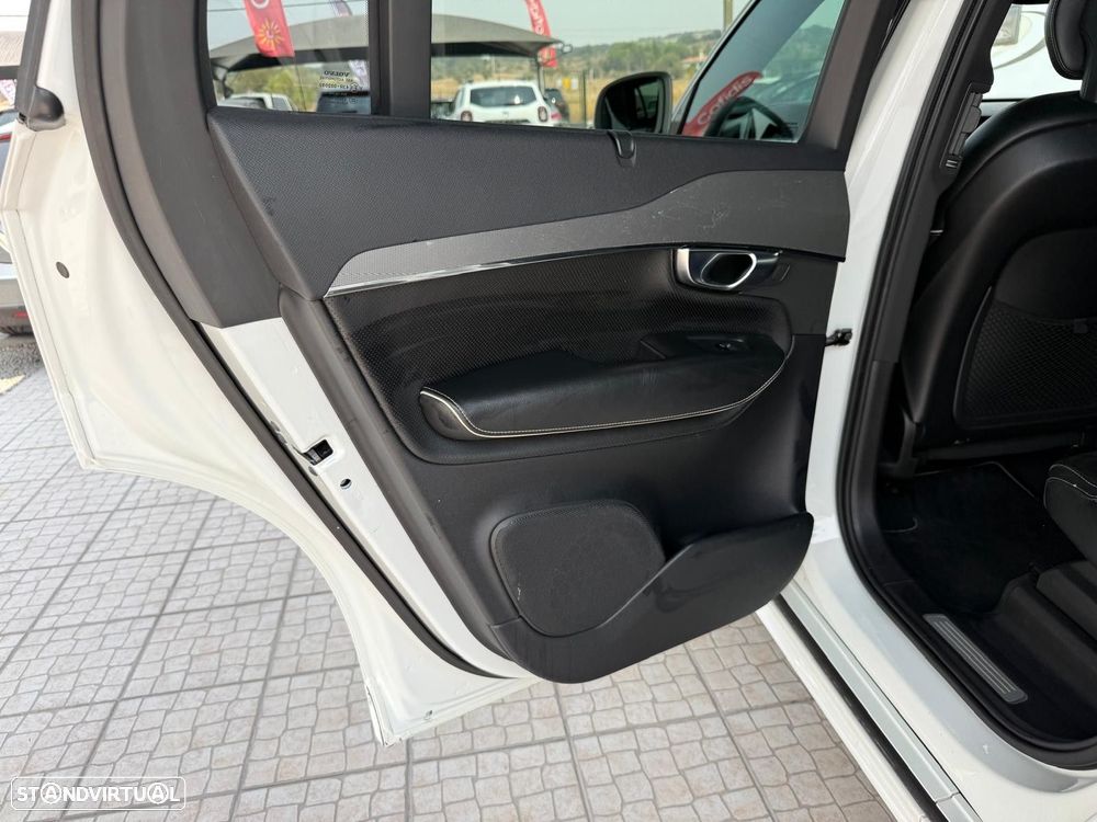 Volvo XC 90 2.0 D4 R-Design - 16