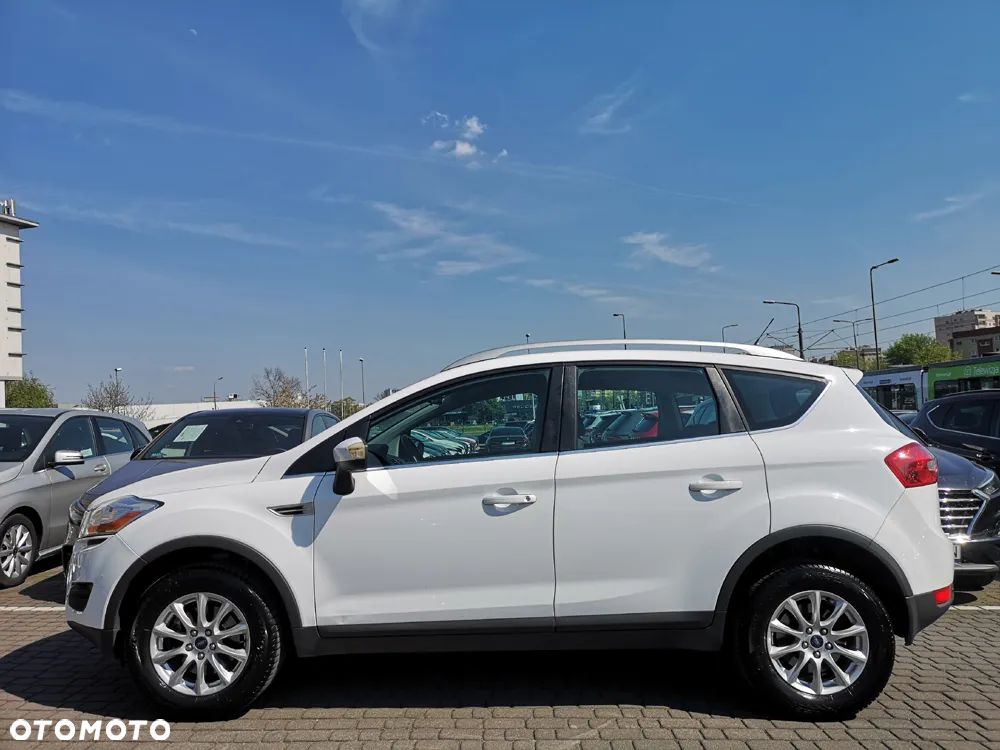 Ford Kuga 2.0 TDCi 2x4 Trend - 6