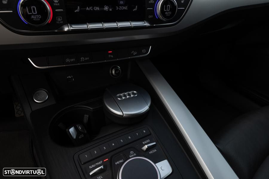 Audi A4 Allroad 2.0 TDI quattro S tronic - 42