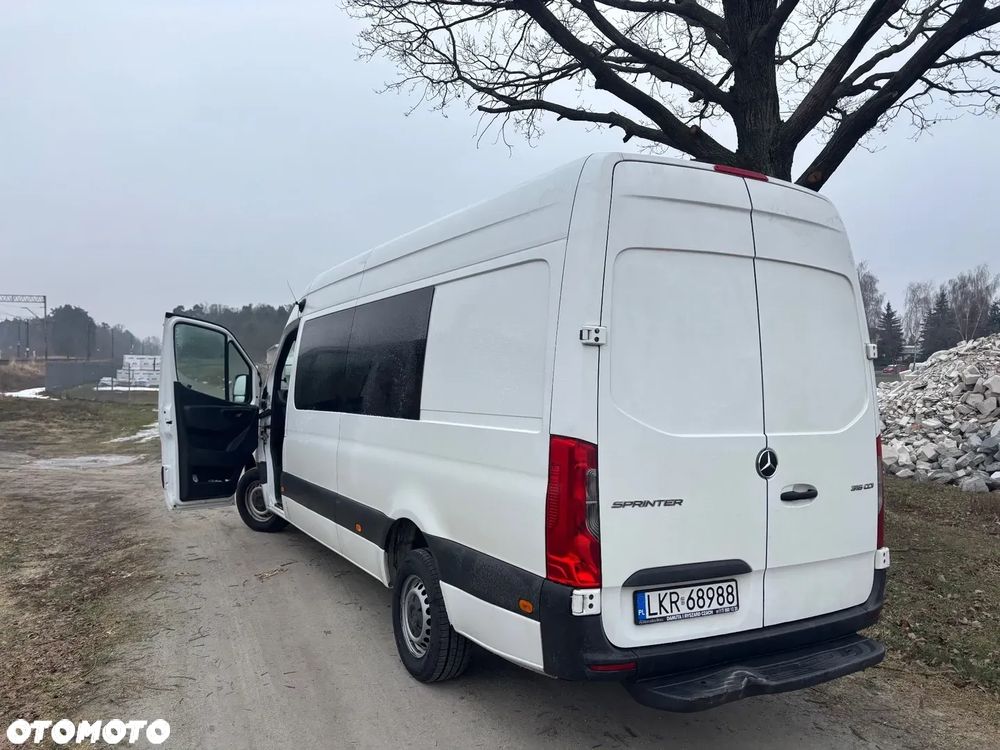 Mercedes-Benz Sprinter - 5