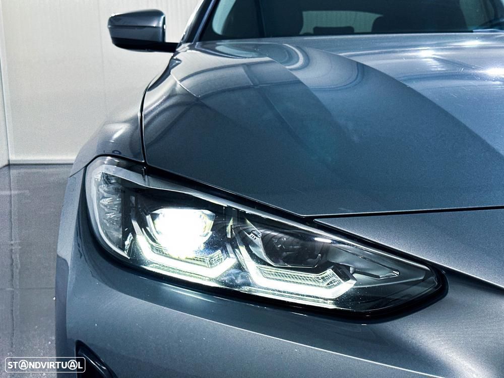BMW i4 eDrive40 Edição Desportiva M - 15