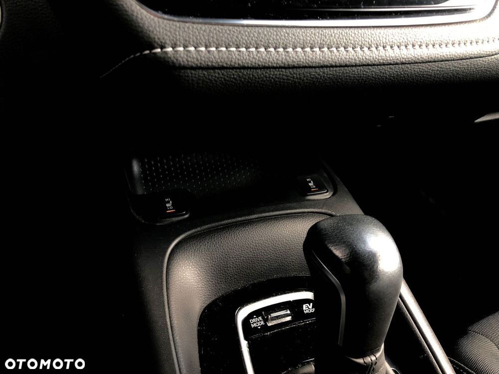 Toyota Corolla 1.8 Hybrid Comfort - 21
