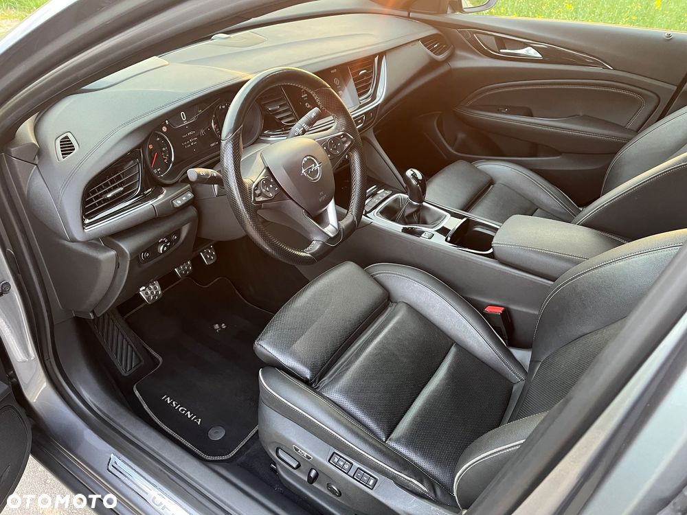 Opel Insignia 2.0 Dynamic - 4