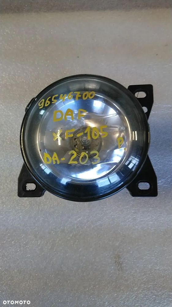 DAF LAMPY HALOGENY MIGACZE - 4