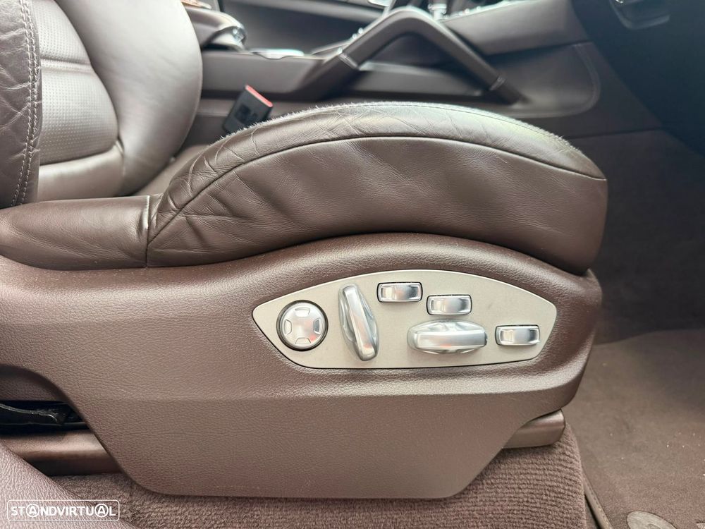 Porsche Cayenne S E-Hybrid Platinum Edition - 25