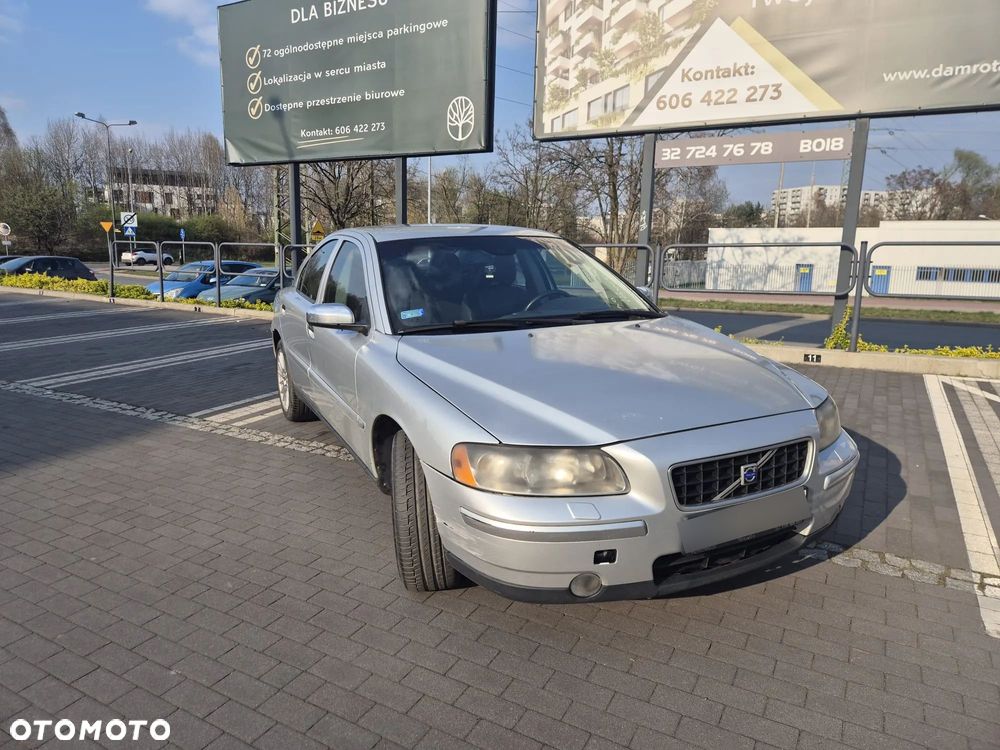 Volvo S60 2.4D Momentum - 5