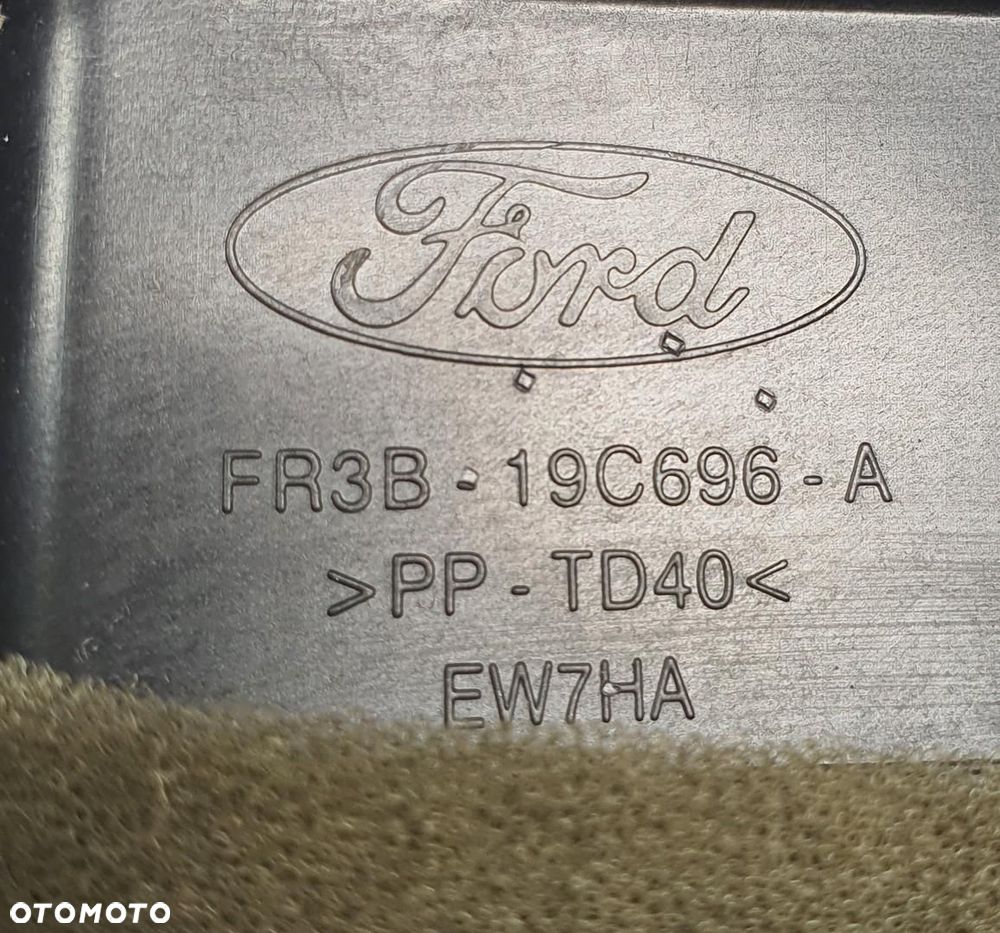 KRATKA NAWIEWU DESKI KONSOLI FORD MUSTANG VI FR3B-19C696-A - 5