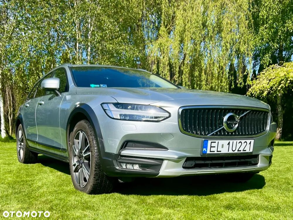 Volvo V90 D5 AWD Geartronic Momentum Pro - 7