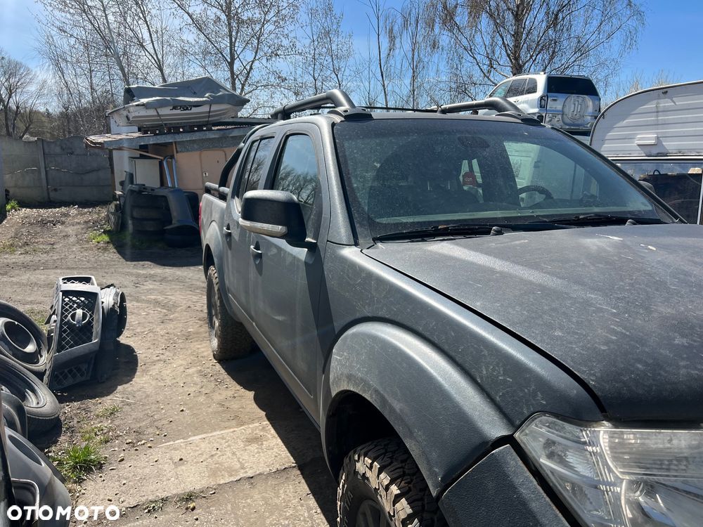 Maska Nissan Navara d40 lift - 3