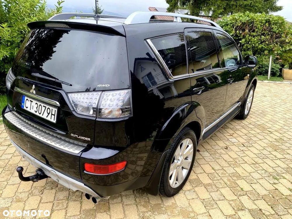 Mitsubishi Outlander 2.0 DID Instyle NAVI - 39