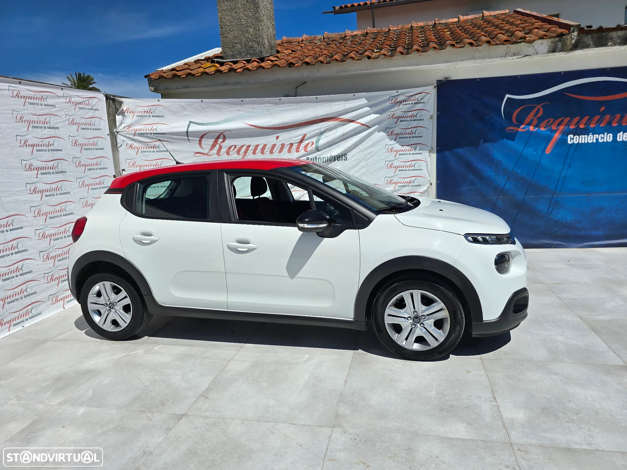 Citroën C3 1.2 PureTech Shine EAT6 - 8