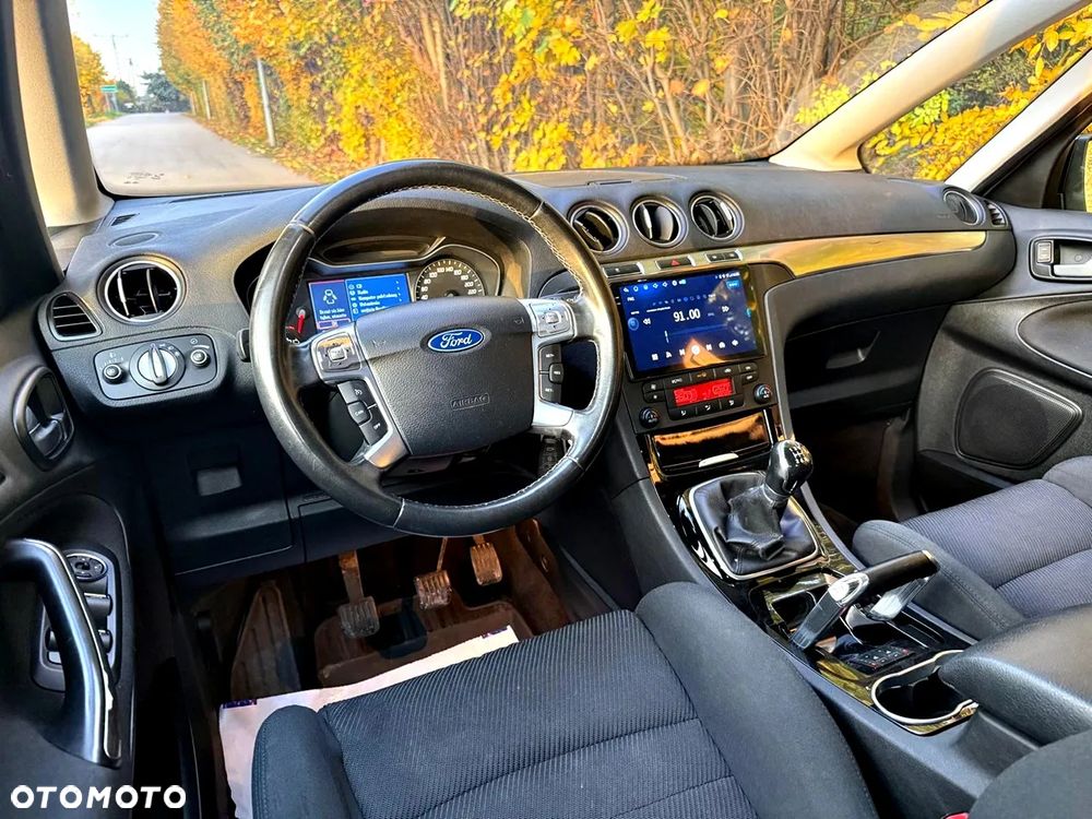 Ford S-Max - 9
