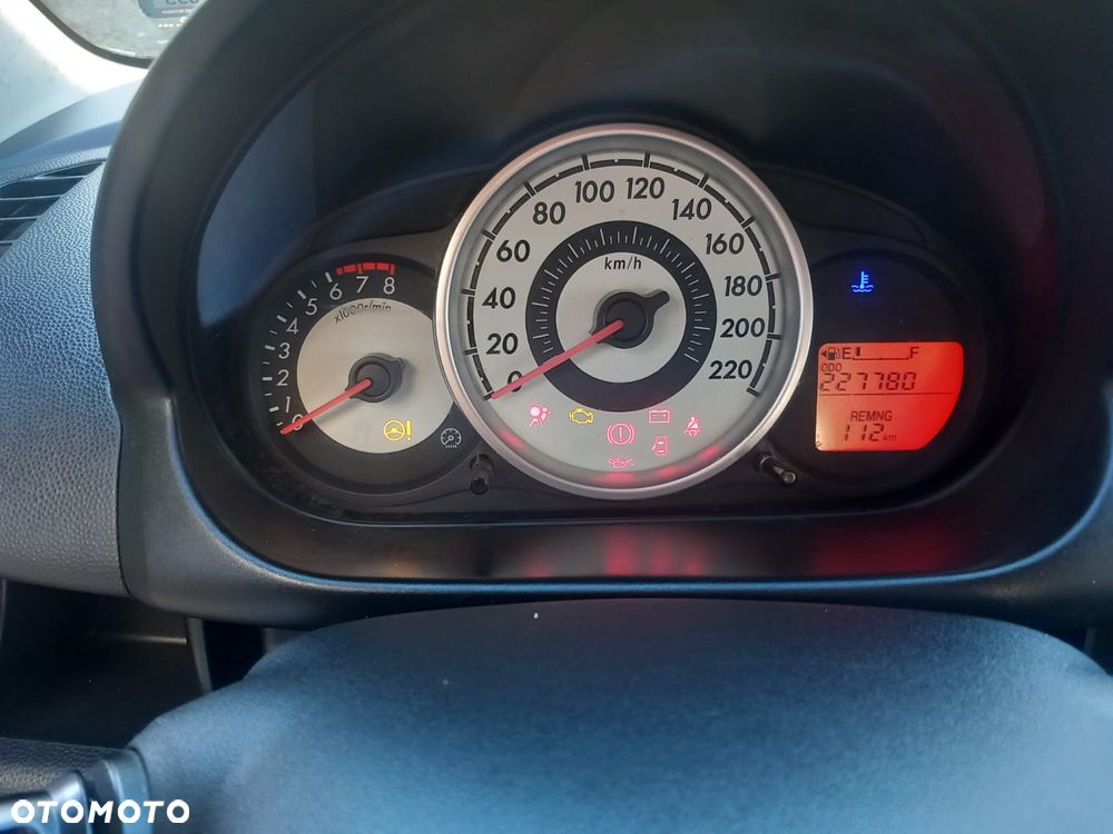 Mazda 2 1.5 Dynamic - 8