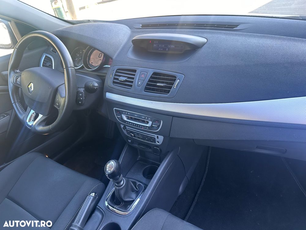 Renault Megane Energy dCi Intens - 10