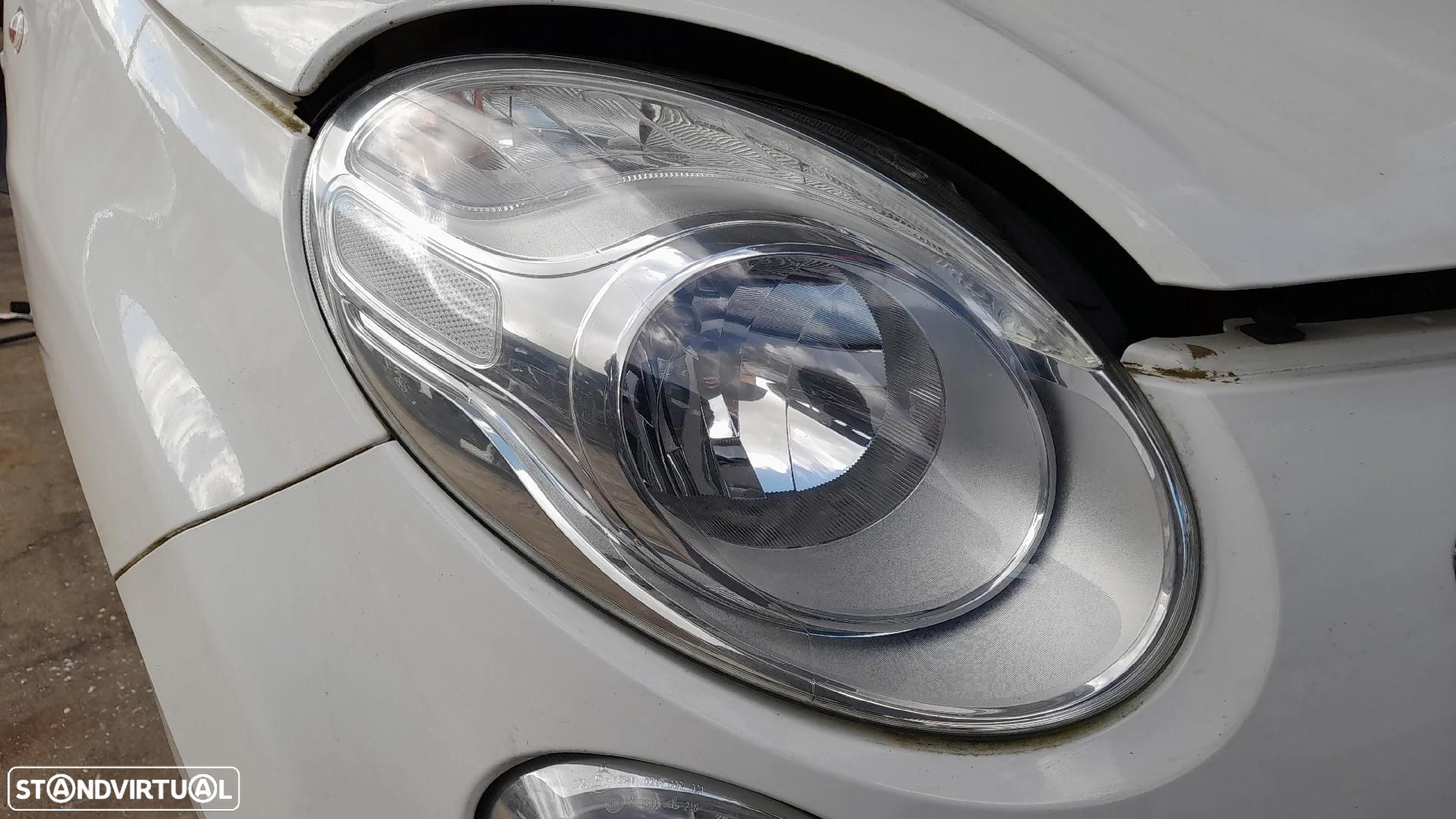 Ótica / farol direita FIAT 500L (351_, 352_) - 1