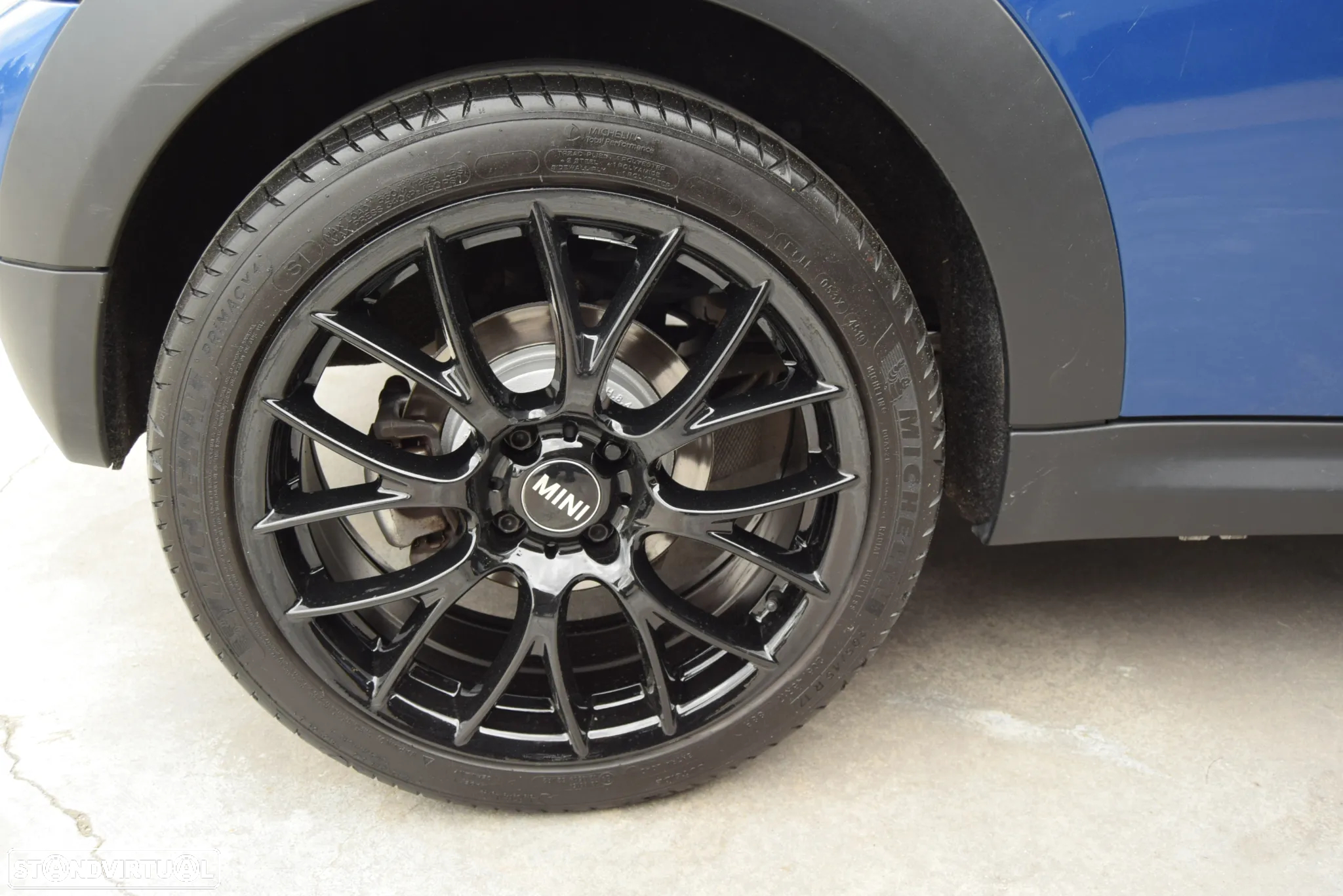 MINI 3 Portas One D - 7