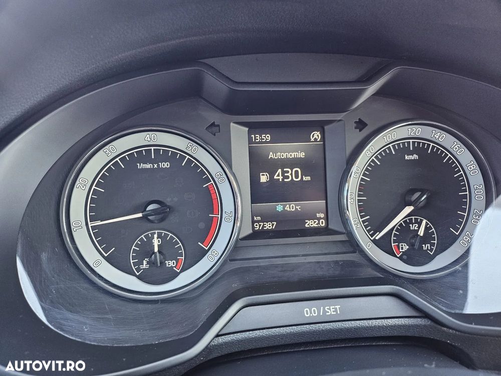 Skoda Octavia 1.0 TSI Style - 12