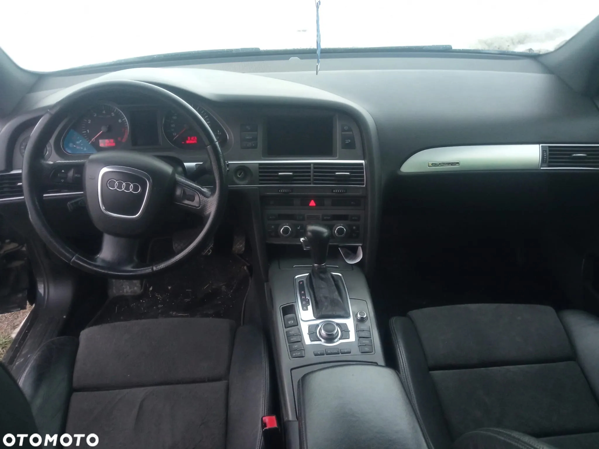 Audi A6 4.2 Quattro Tiptronic - 37