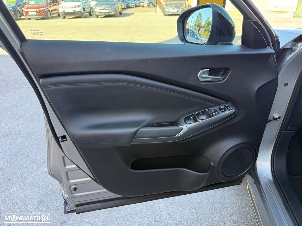 Nissan Juke 1.0 DIG-T N-Connecta NAV. - 29