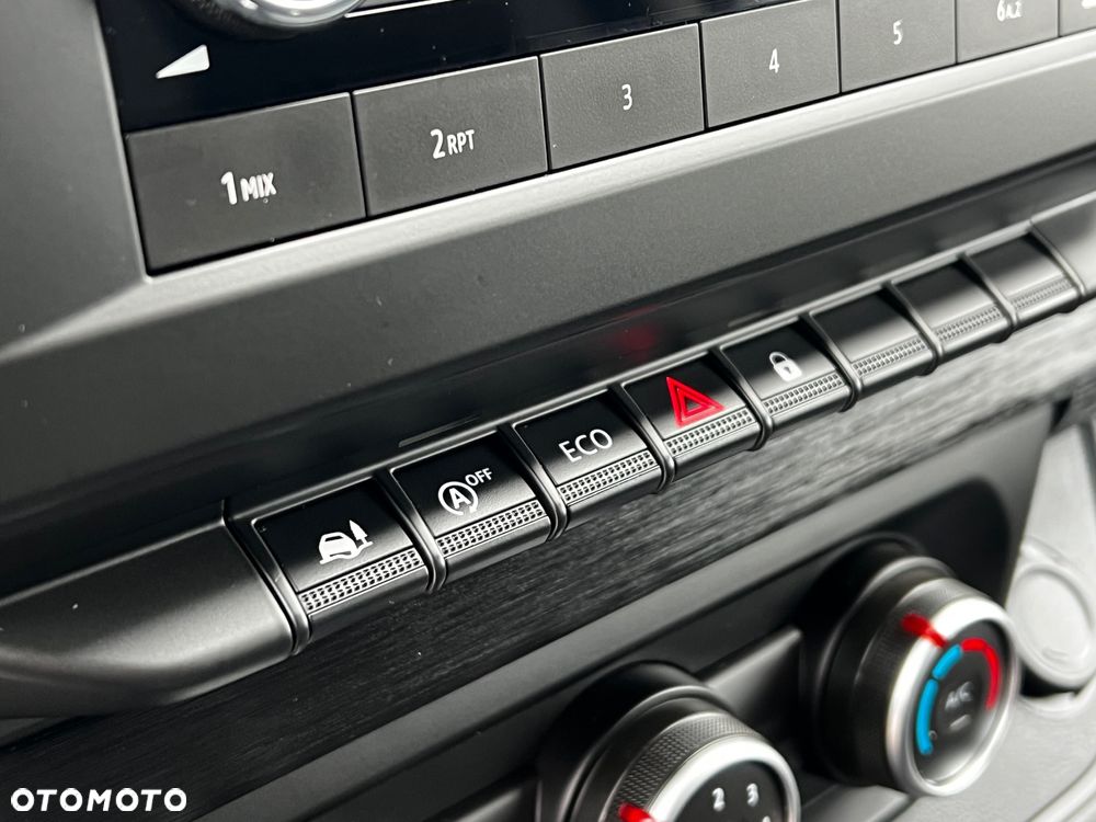 Renault Trafic L2H1 - 32