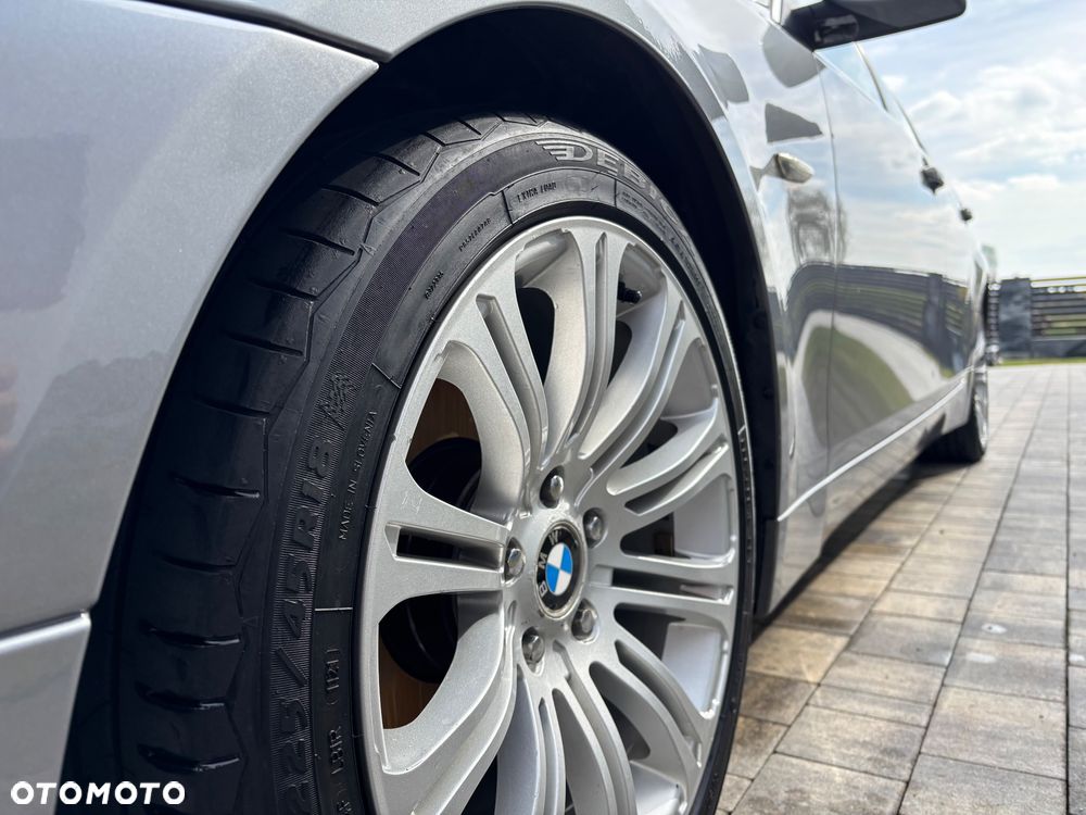 BMW Seria 5 520i - 7