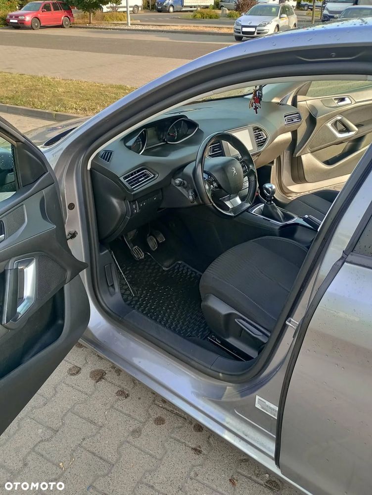 Peugeot 308 1.6 BlueHDi Active S&S - 10