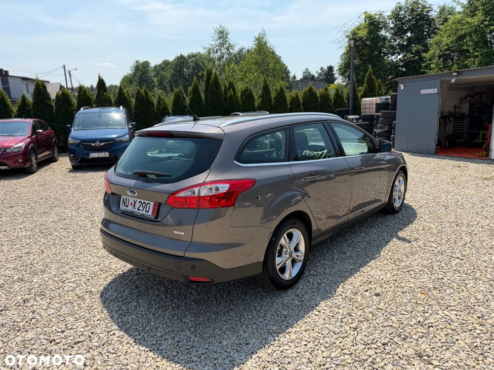 Ford Focus 1.6 TDCi DPF Champions Edition - 5