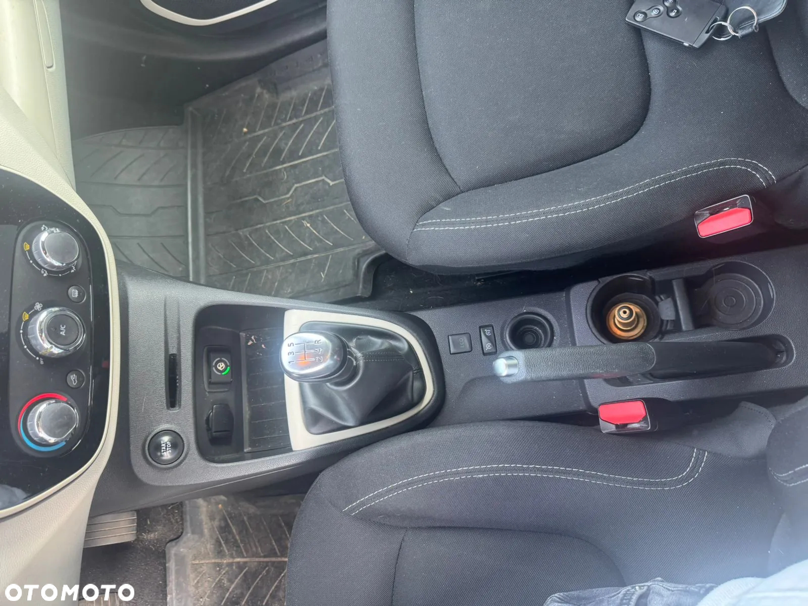 Renault Captur - 15