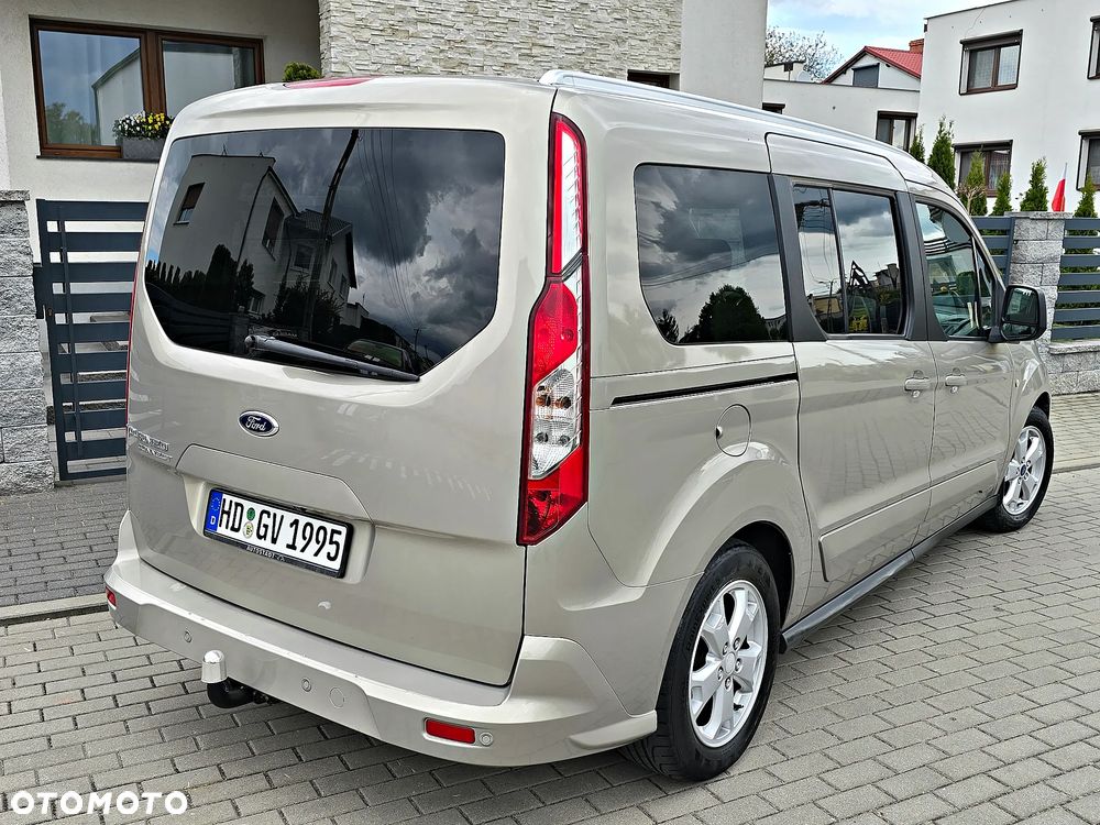 Ford Tourneo Connect Grand - 13