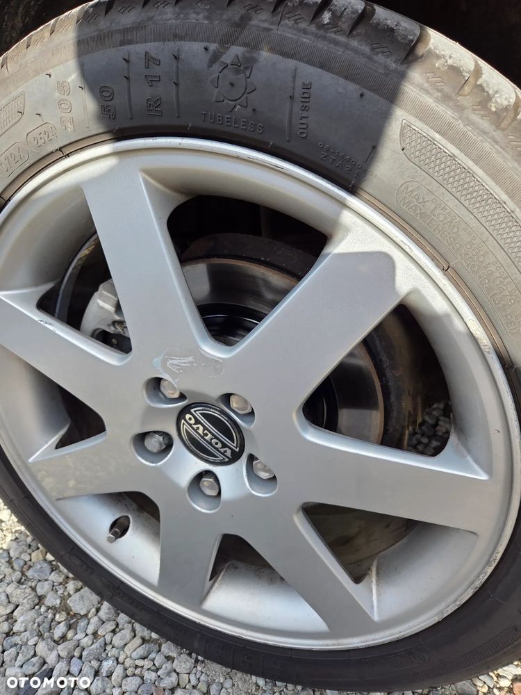 Volvo V50 2.4 - 16