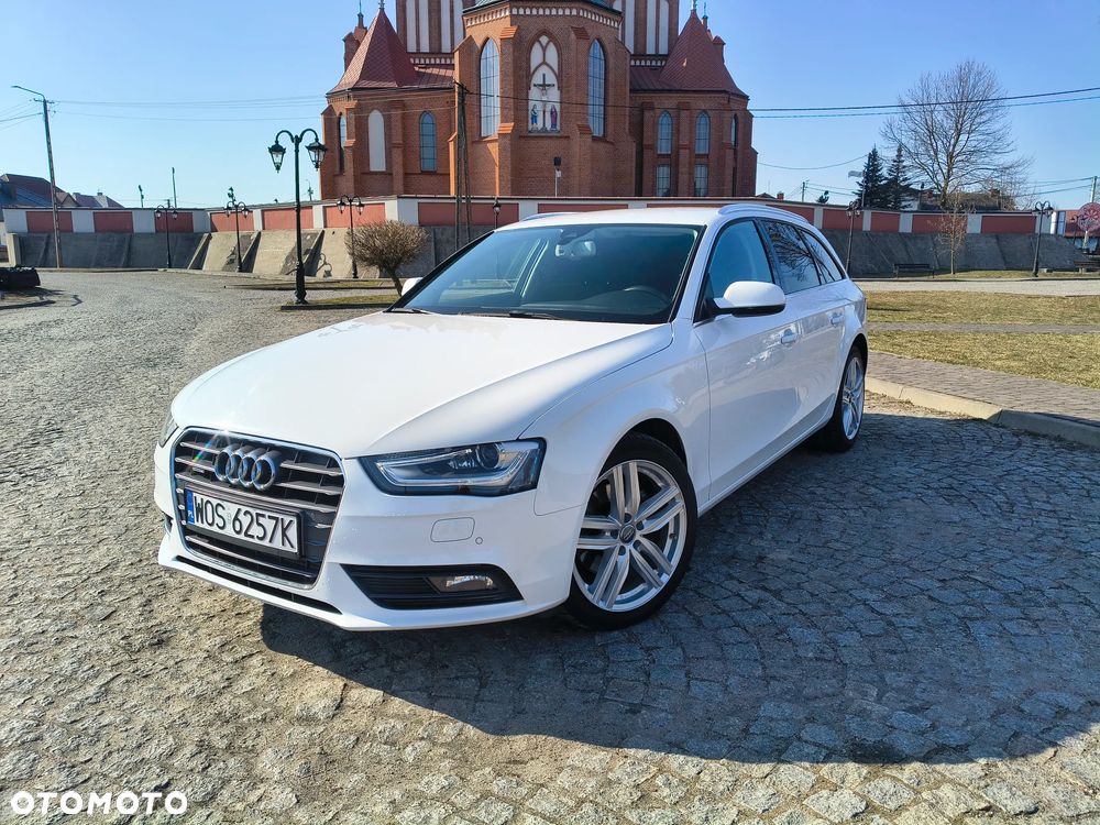 Audi A4 Avant 2.0 TDI DPF quattro S tronic Attraction - 1