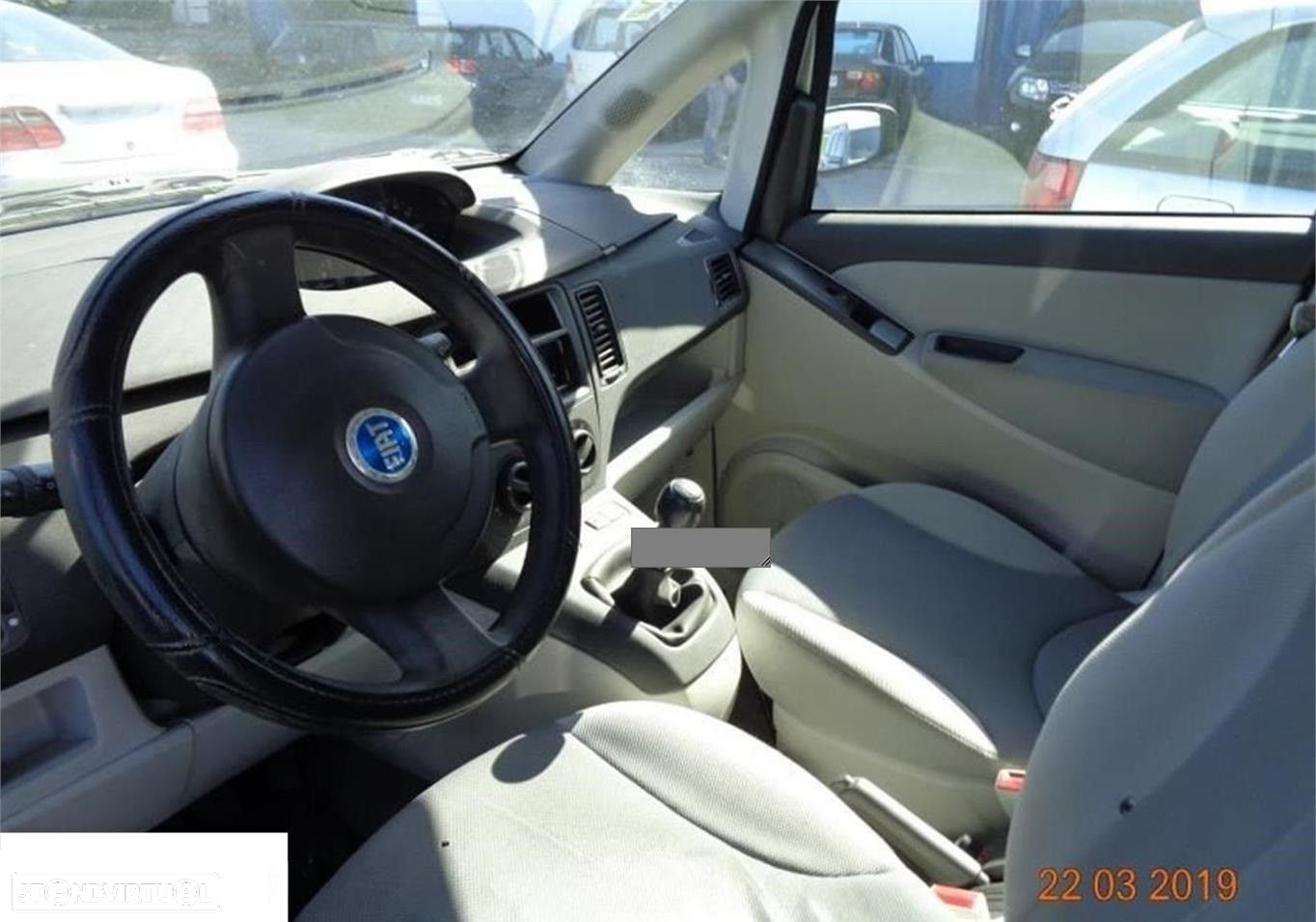 Fiat Idea 1.4i de 2004 disponível para peças BOTAO DE VIDROS VENDIDO - 4