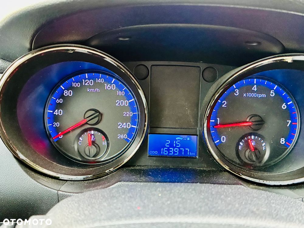 Hyundai Genesis Coupe - 10