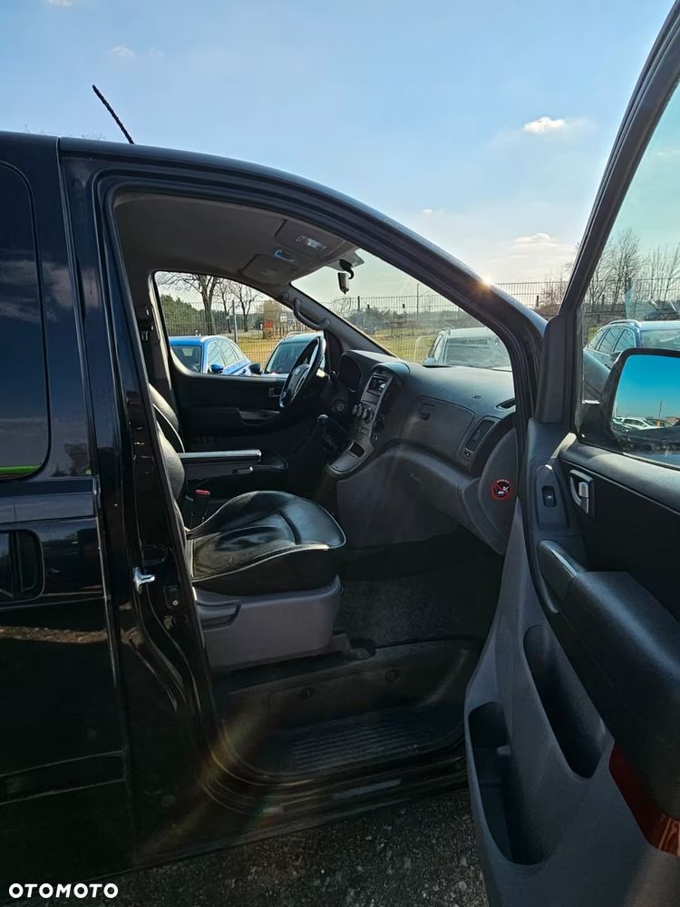 Hyundai H-1 2.5 CRDi Travel Premium - 12