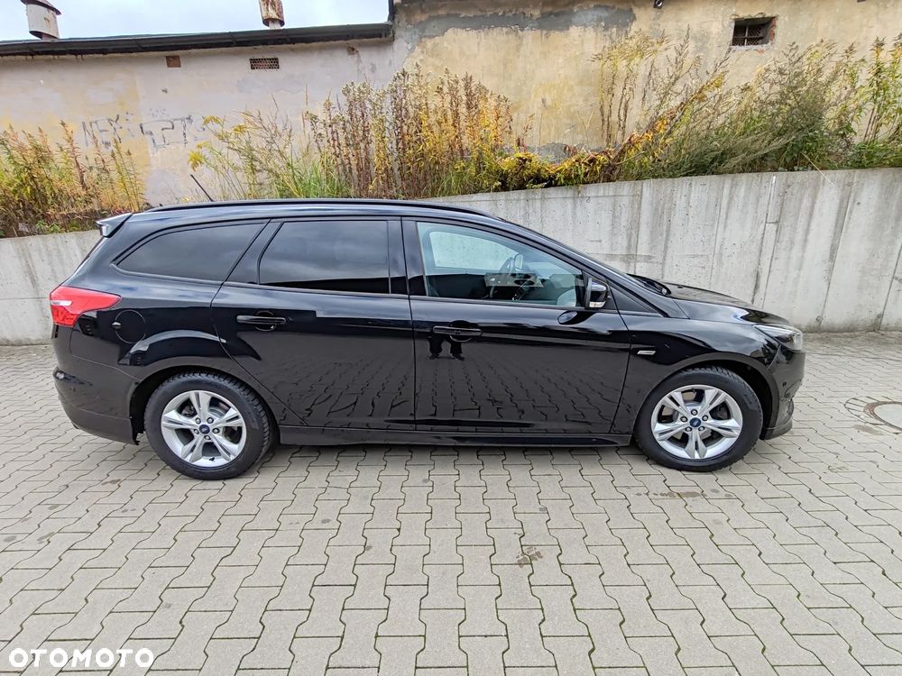 Ford Focus 1.5 EcoBoost Start-Stopp-System ST-Line - 5