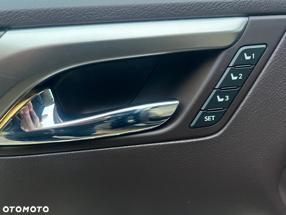 Lexus RX 450h Omotenashi - 5