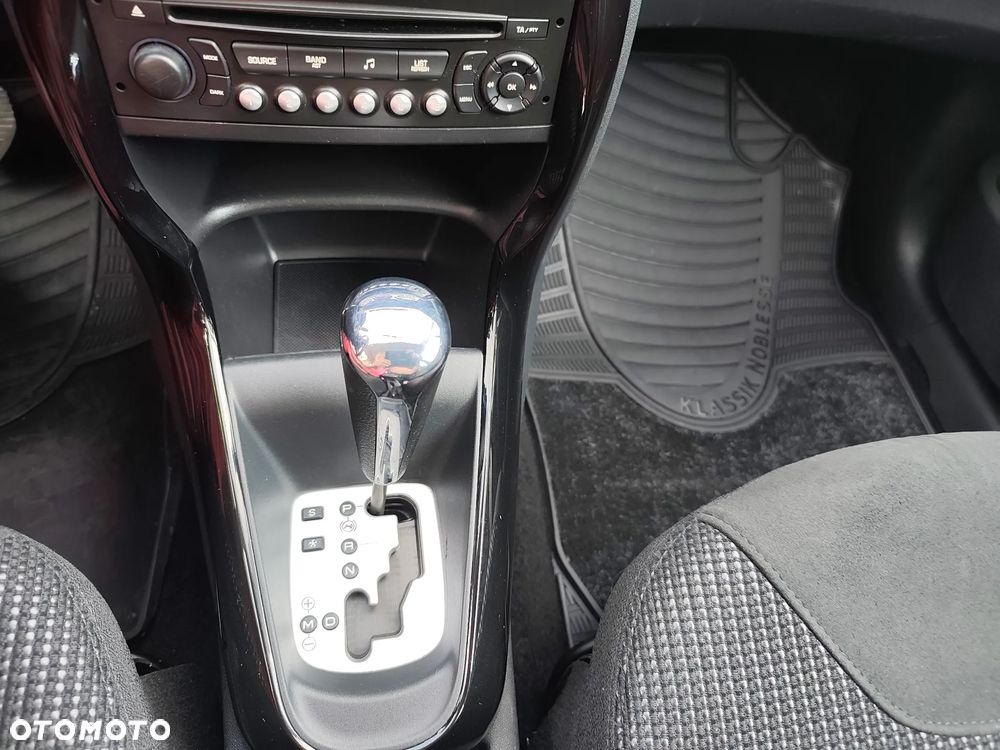 Citroën C3 VTi 120 Automatik Exclusive - 5