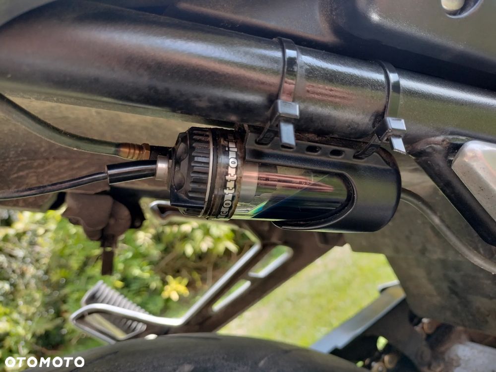 Yamaha FZS - 9