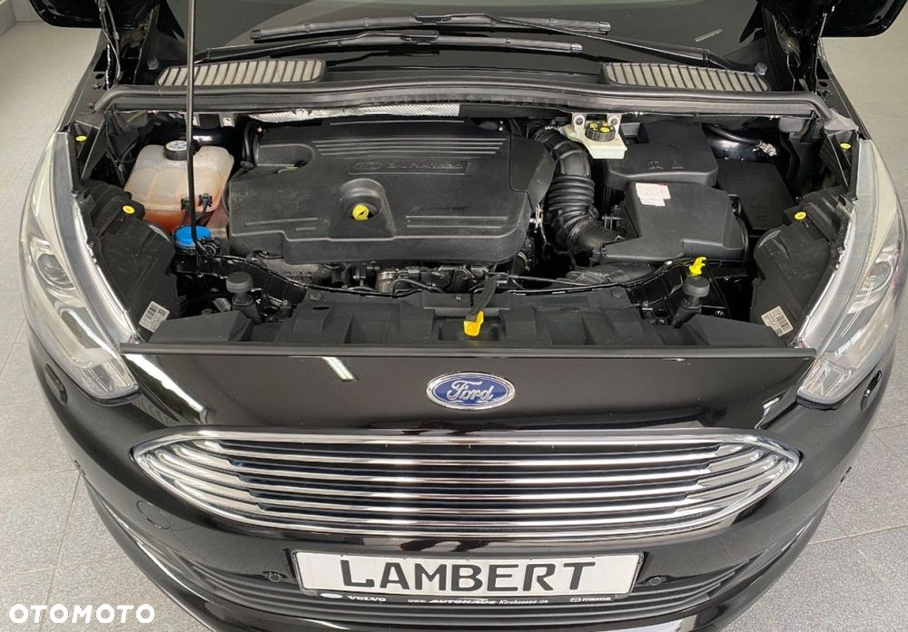 Ford C-MAX - 16