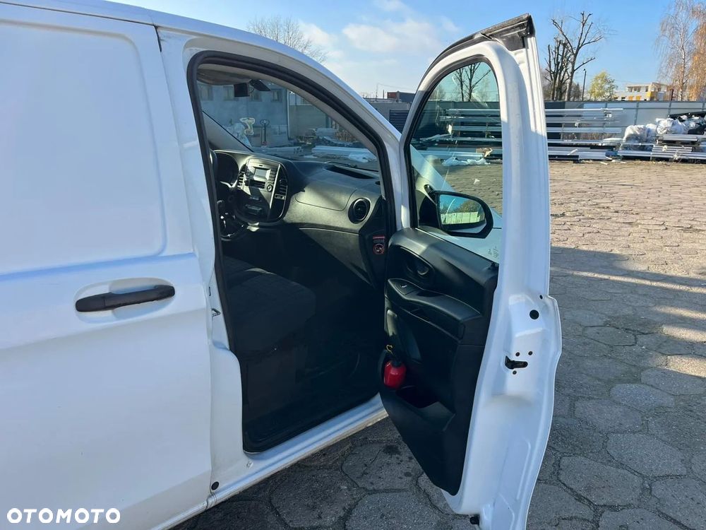 Mercedes-Benz Vito Mixto L2 447.703 - 13